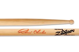 ZILDJIAN - DRUMSTICKS, ARTIST SERIES, DENNIS CHAMBERS, WOOD TIP, NATURA